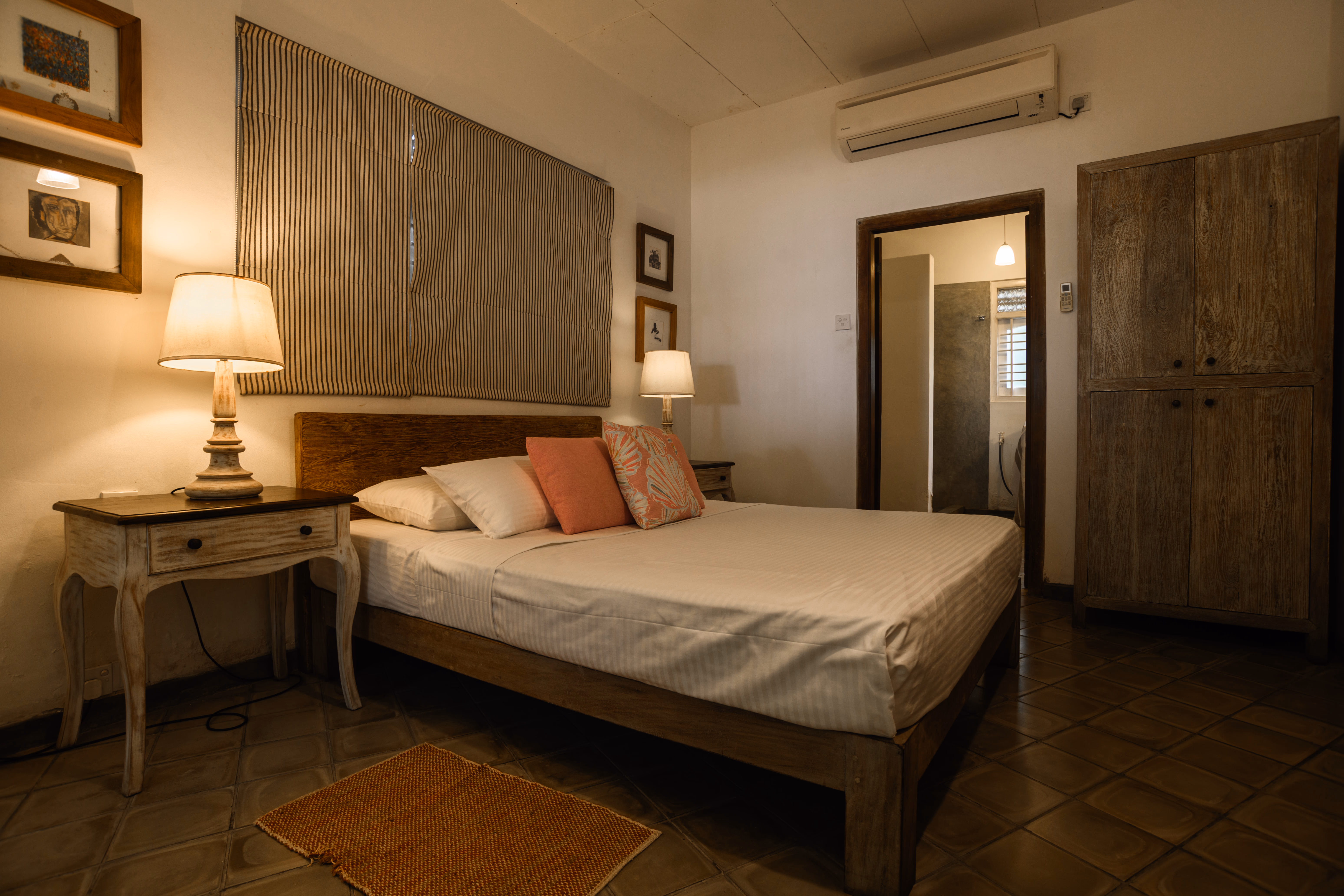 House 1 and surroundings 6